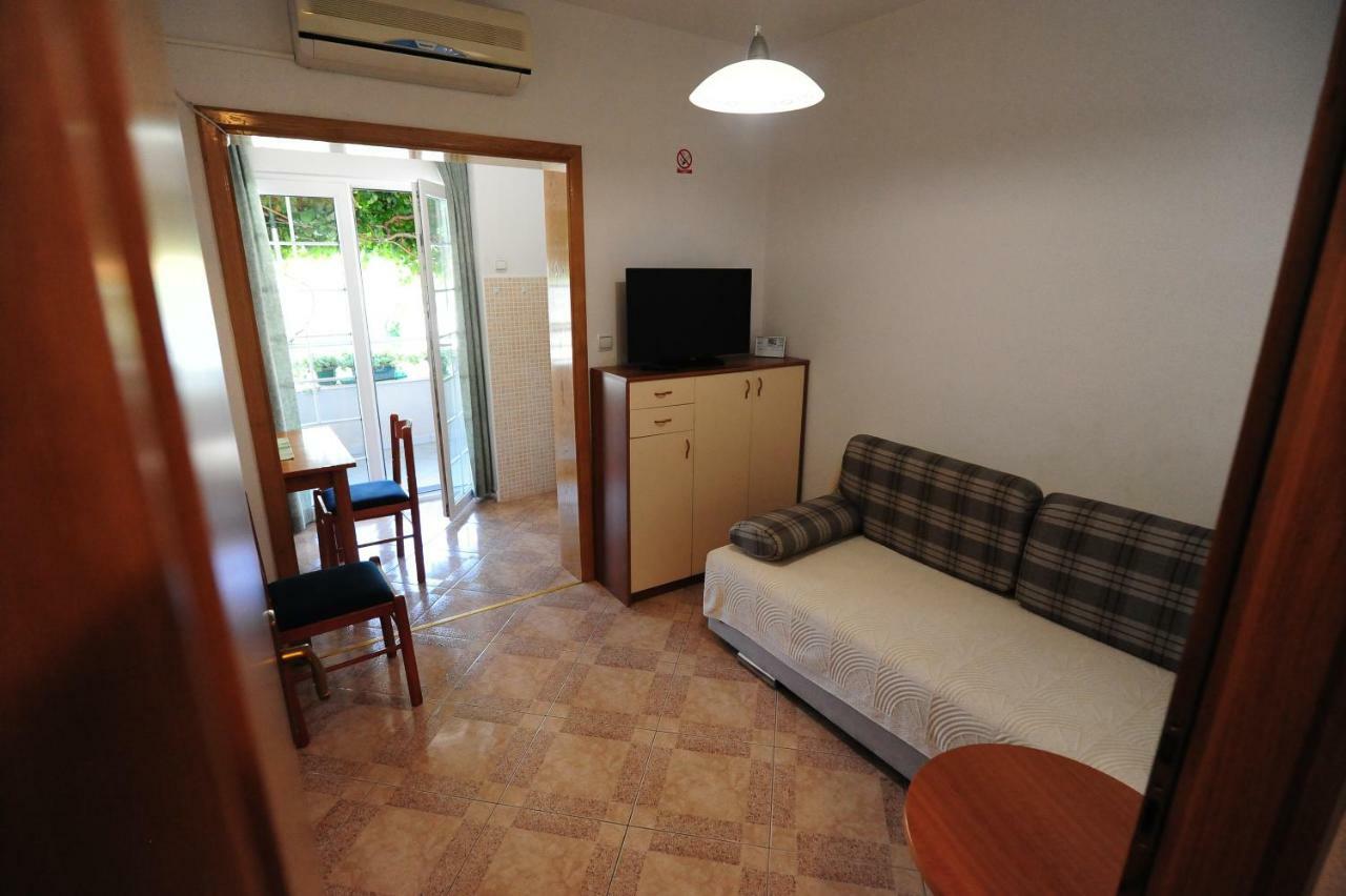 Milic Apartments Makarska Luaran gambar