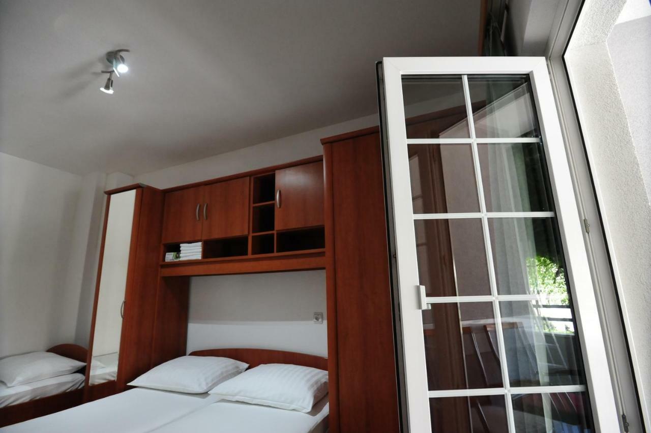 Milic Apartments Makarska Luaran gambar