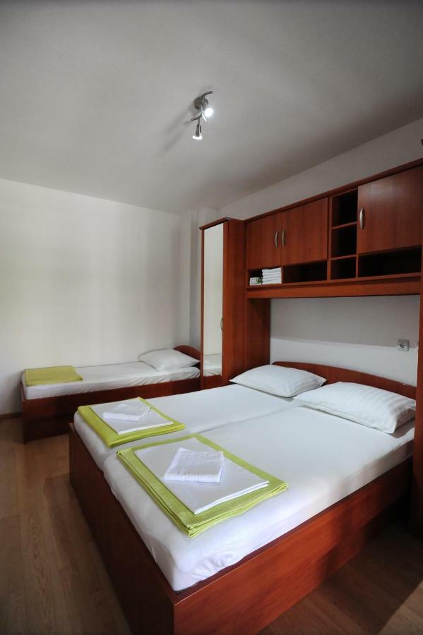 Milic Apartments Makarska Luaran gambar